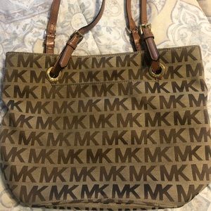 Michael Kors purse